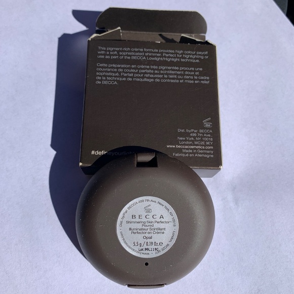 Becca Shimmering Skin Perfector Poured in Opal, NIB, Damaged - Picture 6 of 6